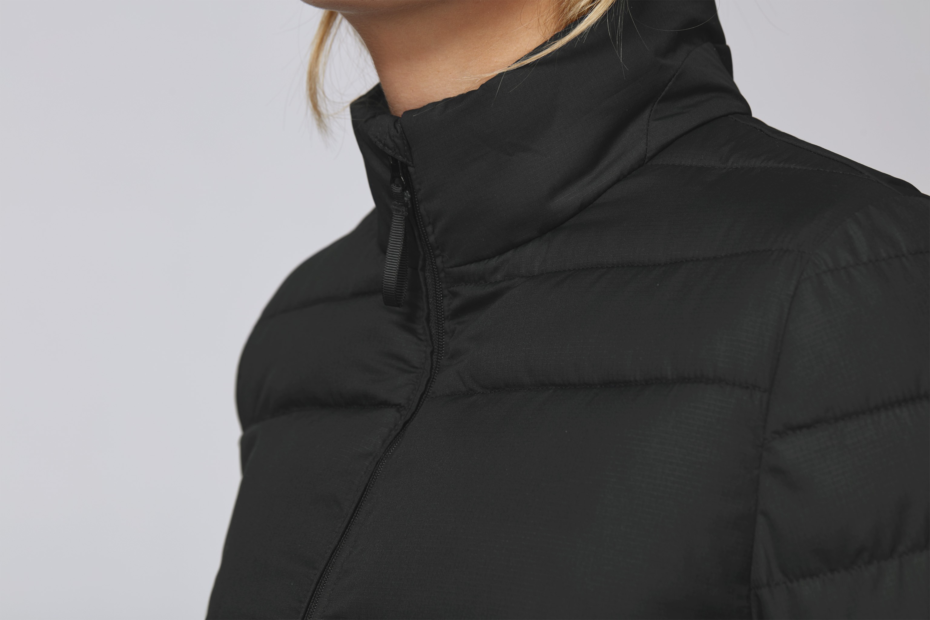 Veste doudoune polyester recyclé/elastomultiester -