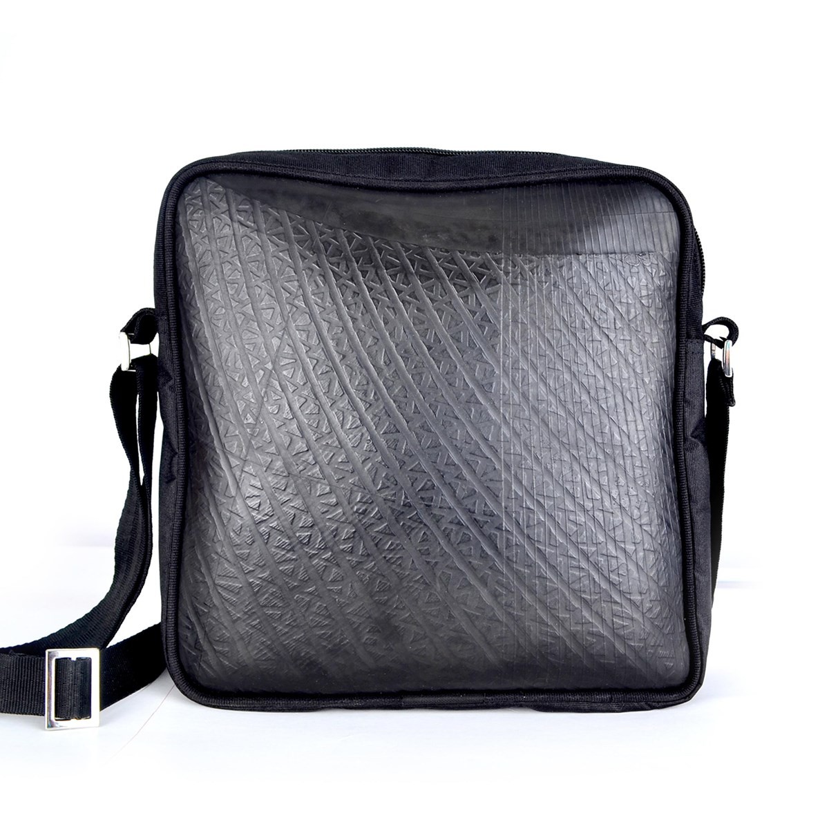 Sac bandoulière en pneu recyclé vegan -
