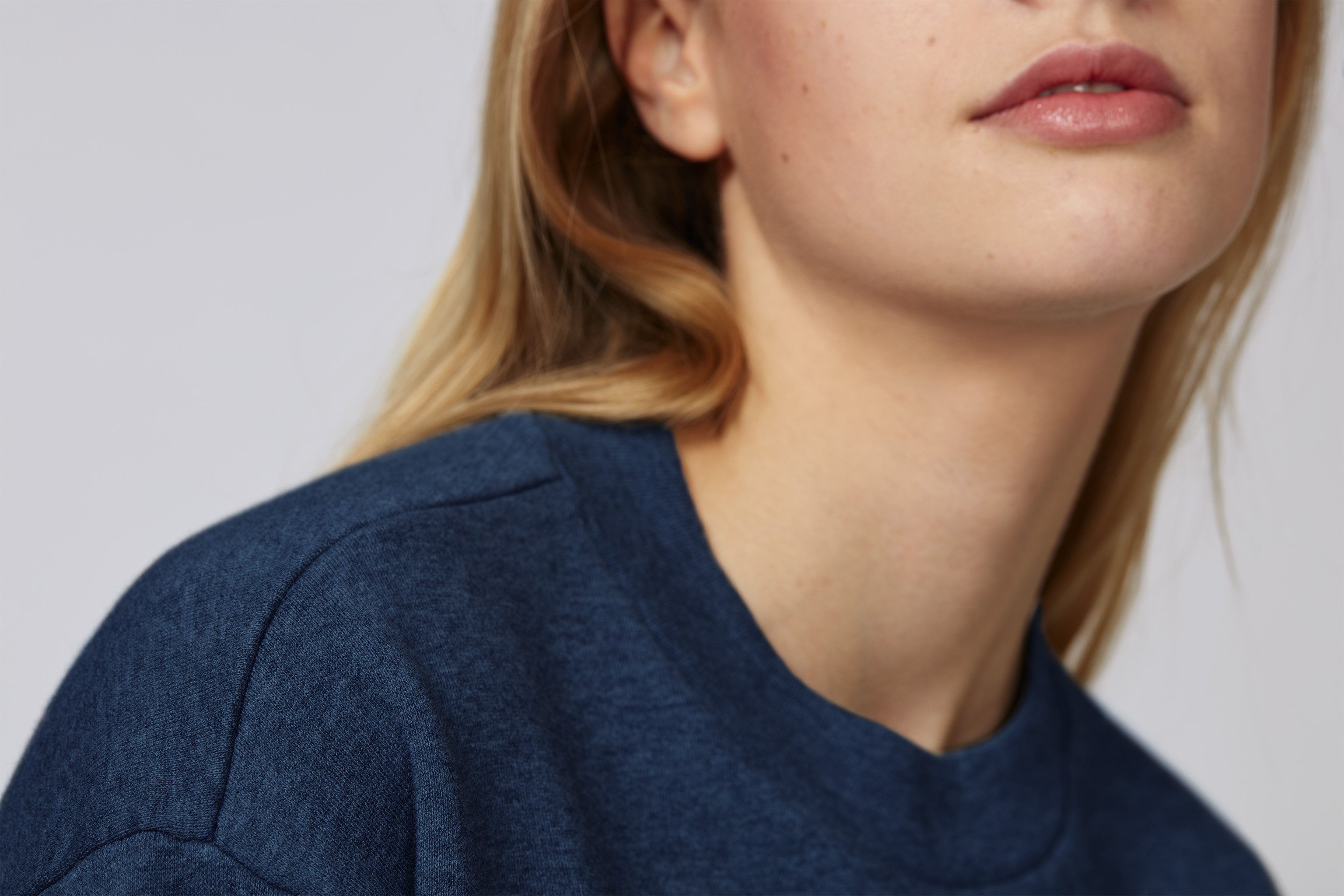 Sweat-shirt crop en coton 100% bio -