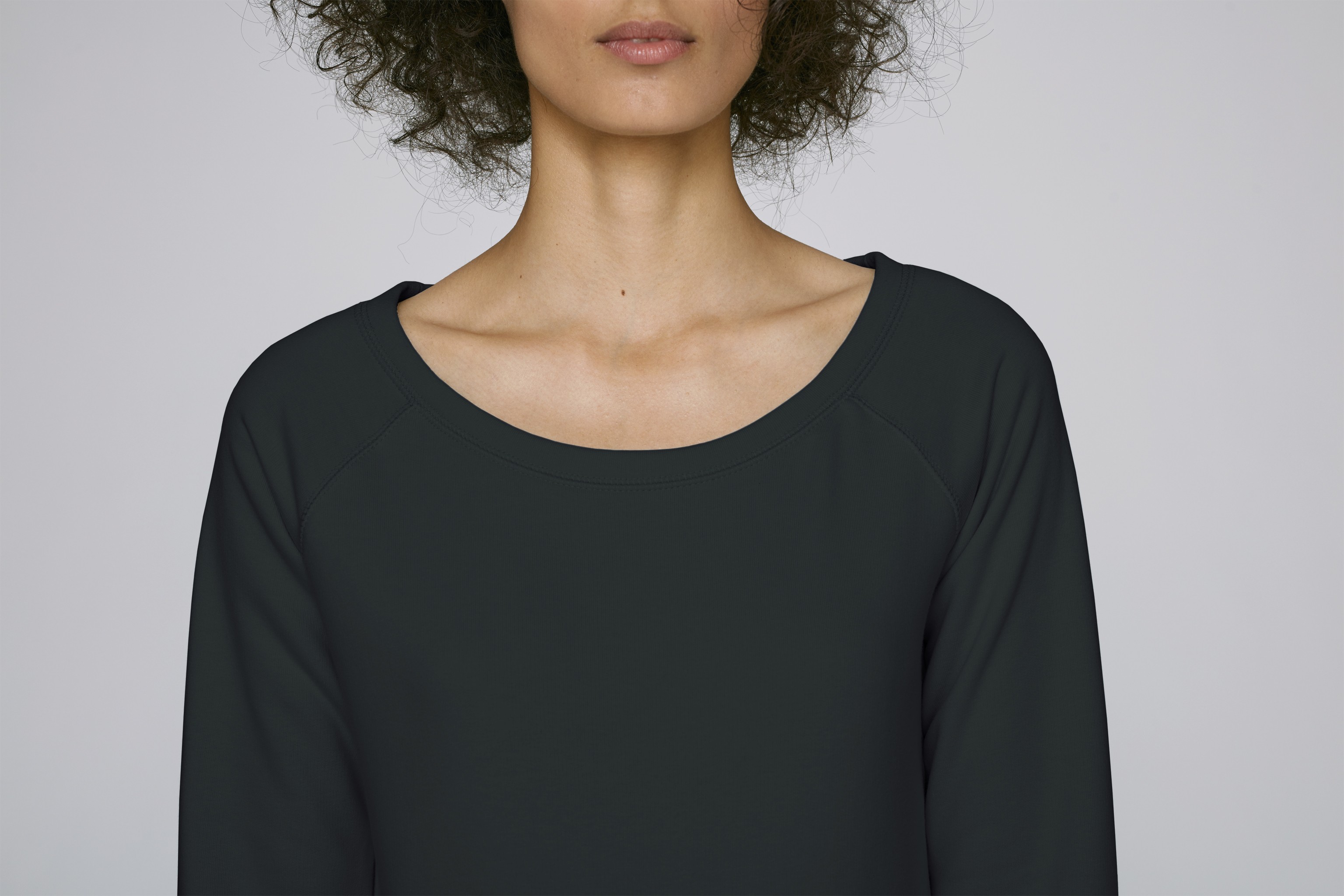 Sweatshirt en coton bio encolure dégagée -