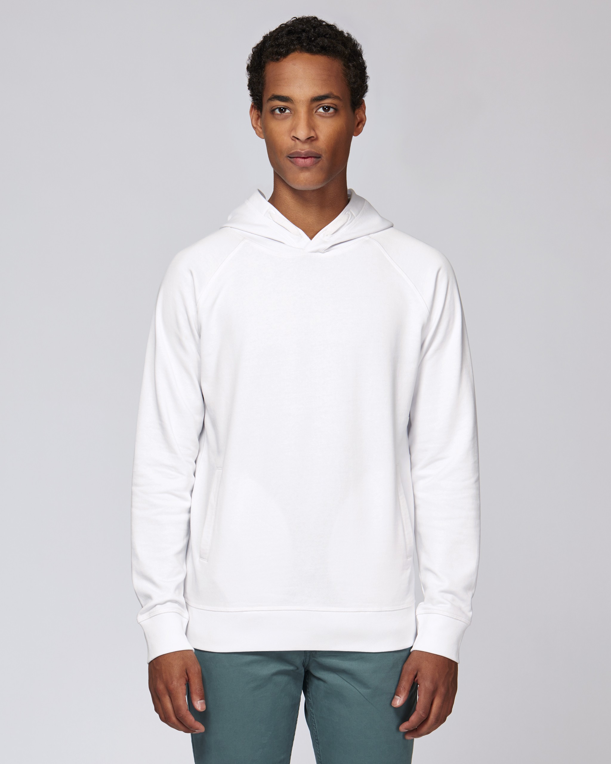 Sweat à capuche et poches en coton bio