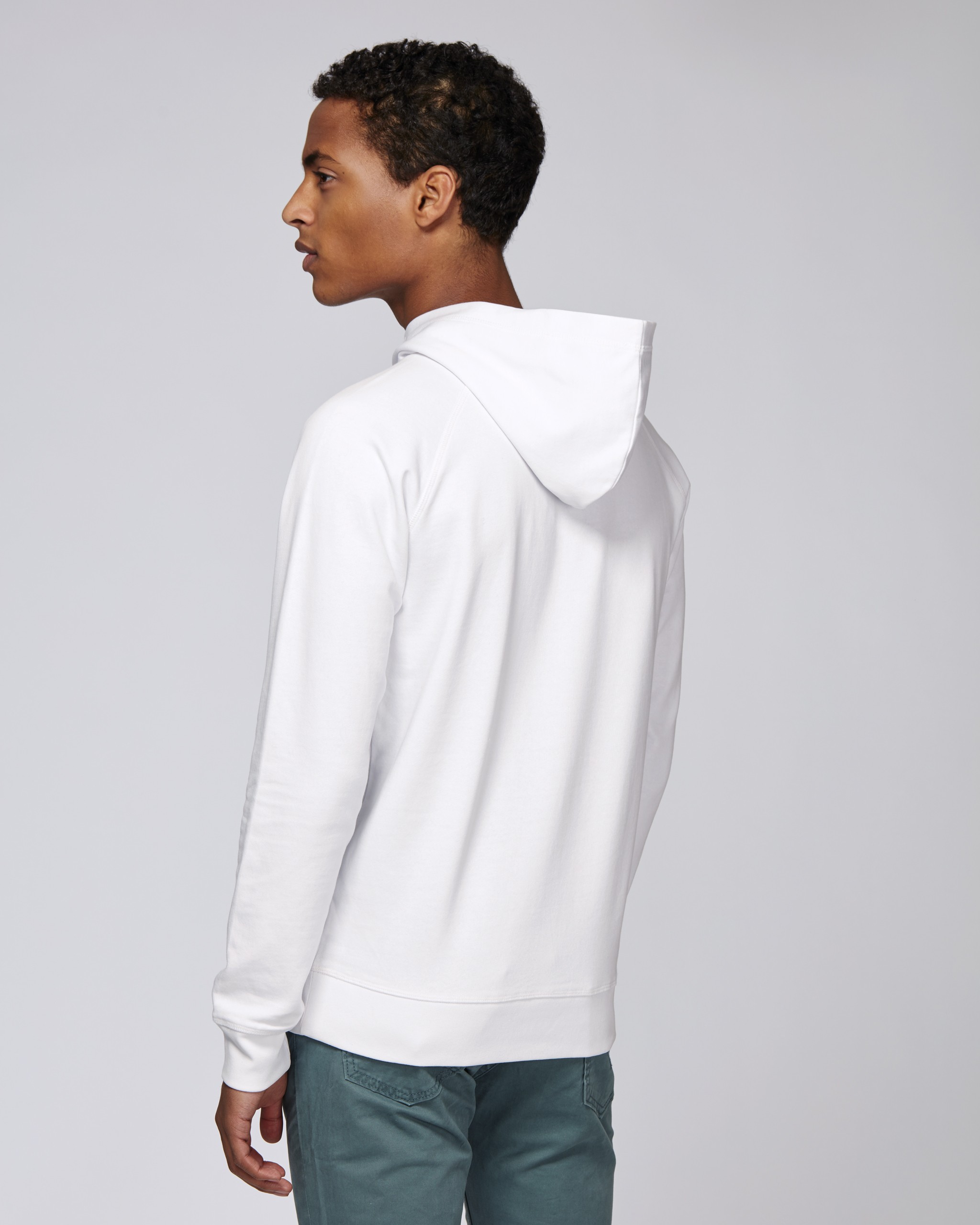 Sweat à capuche et poches en coton bio -