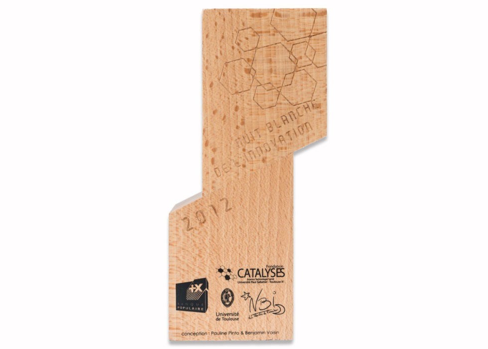 Trophée César en bois made in France