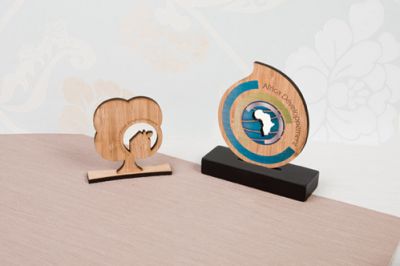Petit trophée en bambou Made in France avec socle - 3