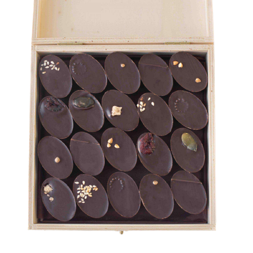 Boîte en bois de 40 chocolats bio Made in France