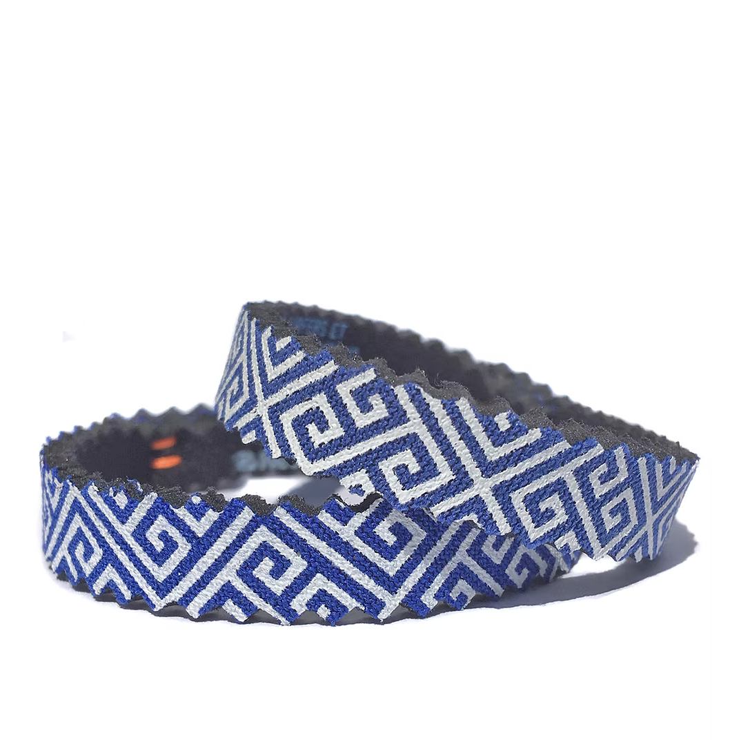 Bracelets issus de combinaisons de surf upcyclées - 3