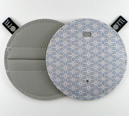 Range-écouteurs OFYL couleur unie personnalisable - 2