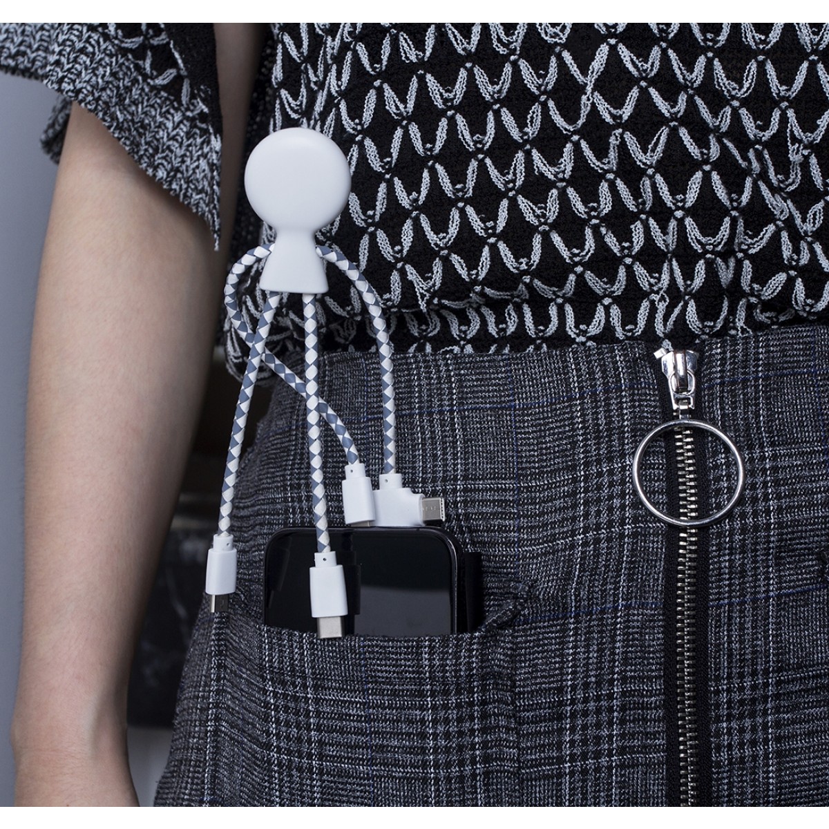 Câble de charge multiple en plastique recyclé - Mr Bio Short - 8