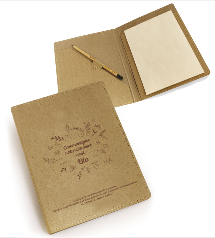 Conférencier avec crayon à planter - 3