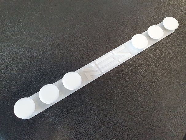 Attache masque en plastique biosourcé fabriqué en France - 3