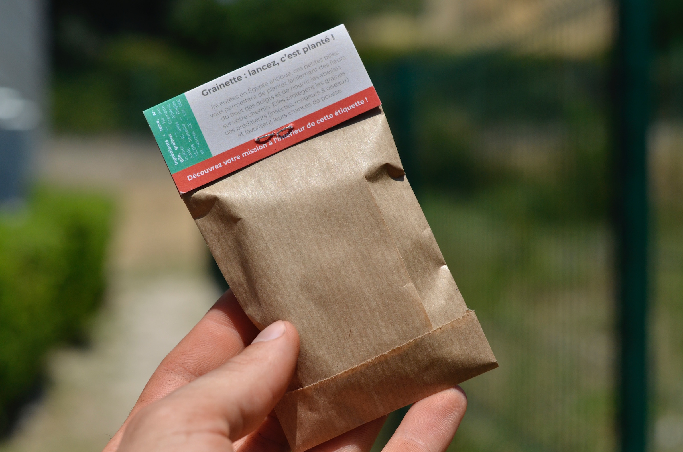 Bombes à fleurs en sachet kraft personnalisable - 6