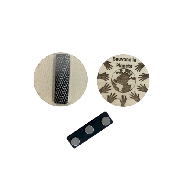 Badge publicitaire en bois fabriqué sur mesure made in France - 2