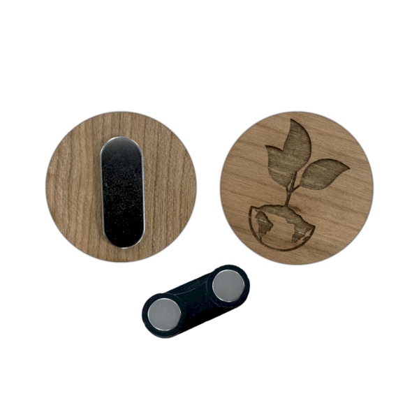 Badge publicitaire en bois fabriqué sur mesure made in France