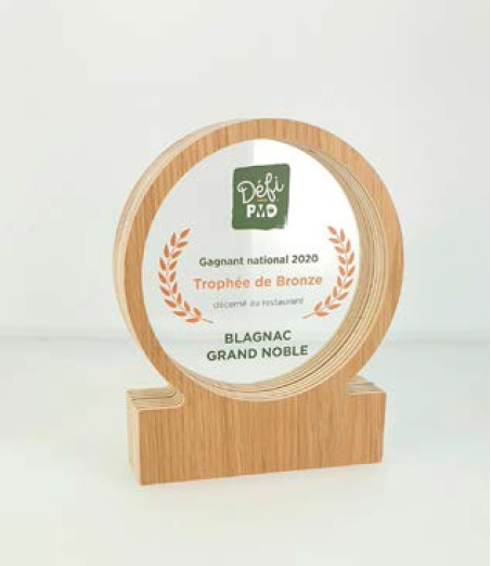 Trophée défi en chêne Made in France - 2