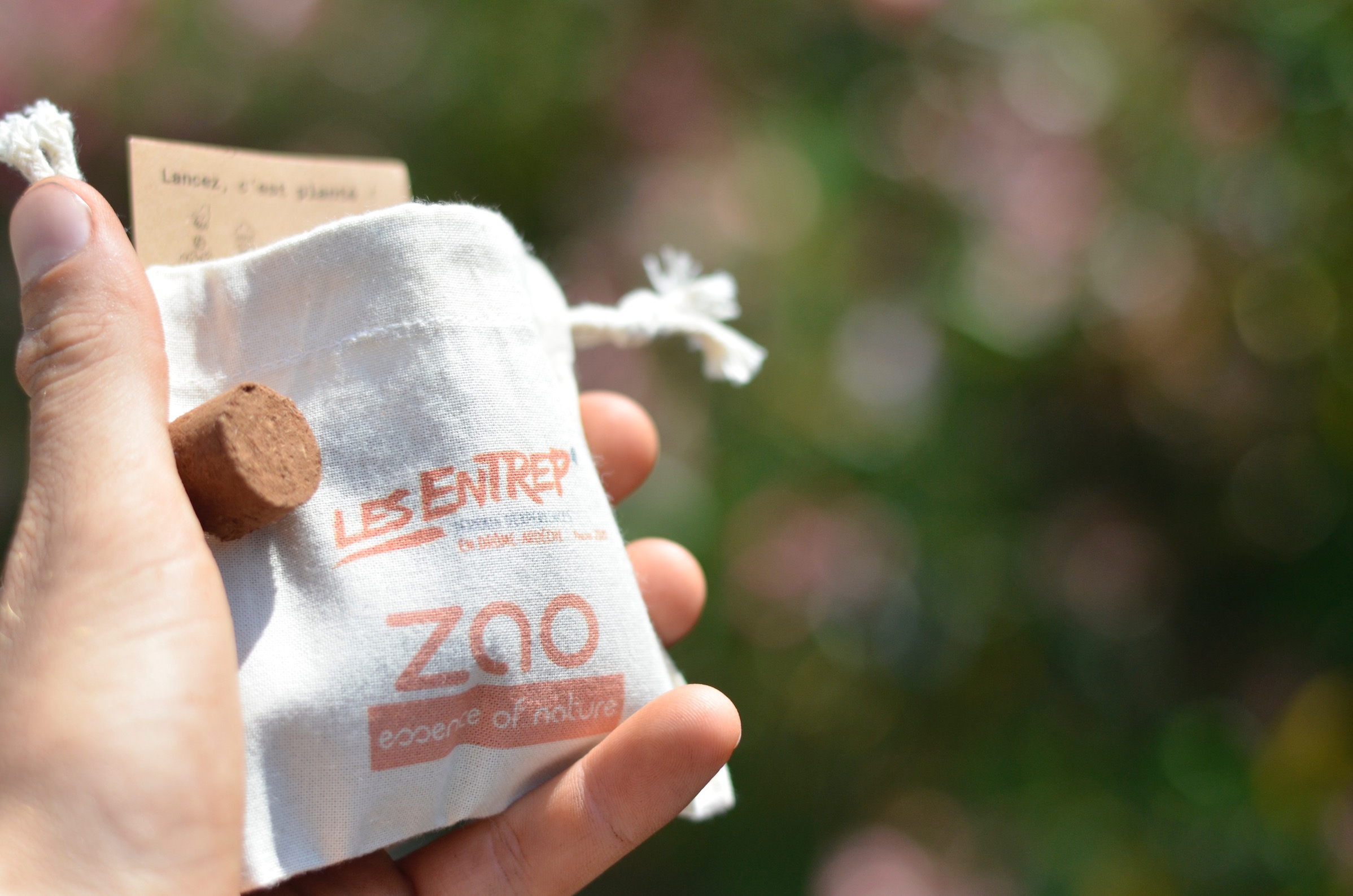 Bombes à fleurs dans 1 baluchon en coton bio personnalisable - 2