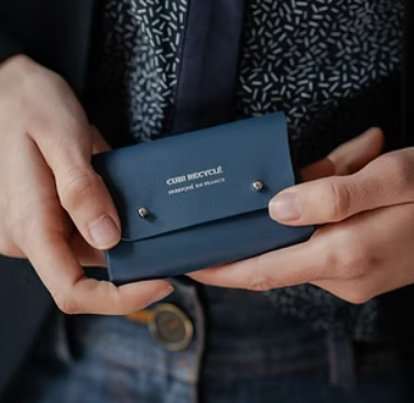 Porte-cartes de visite en cuir recyclé personnalisable Made in France - 12