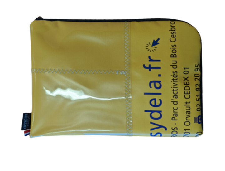 Housse ordinateur 15" en bâche ou kakemono upcyclé - 2