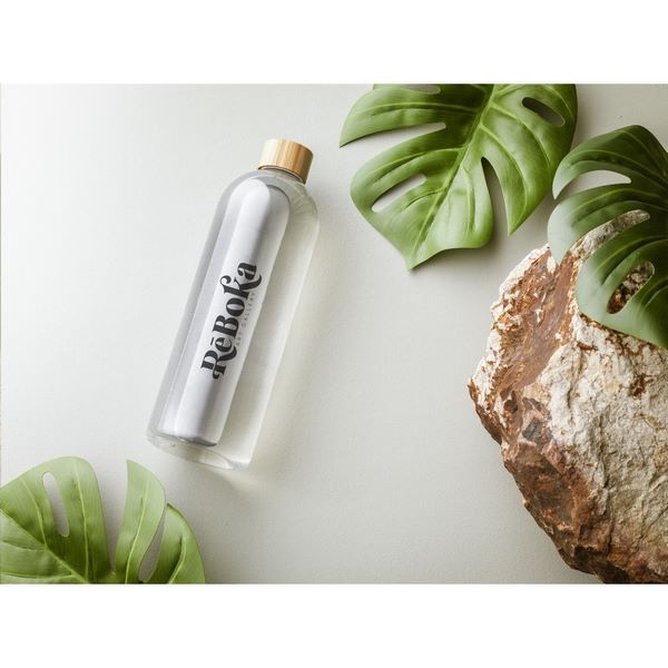 Bouteille en plastique recyclé de 750 ml -