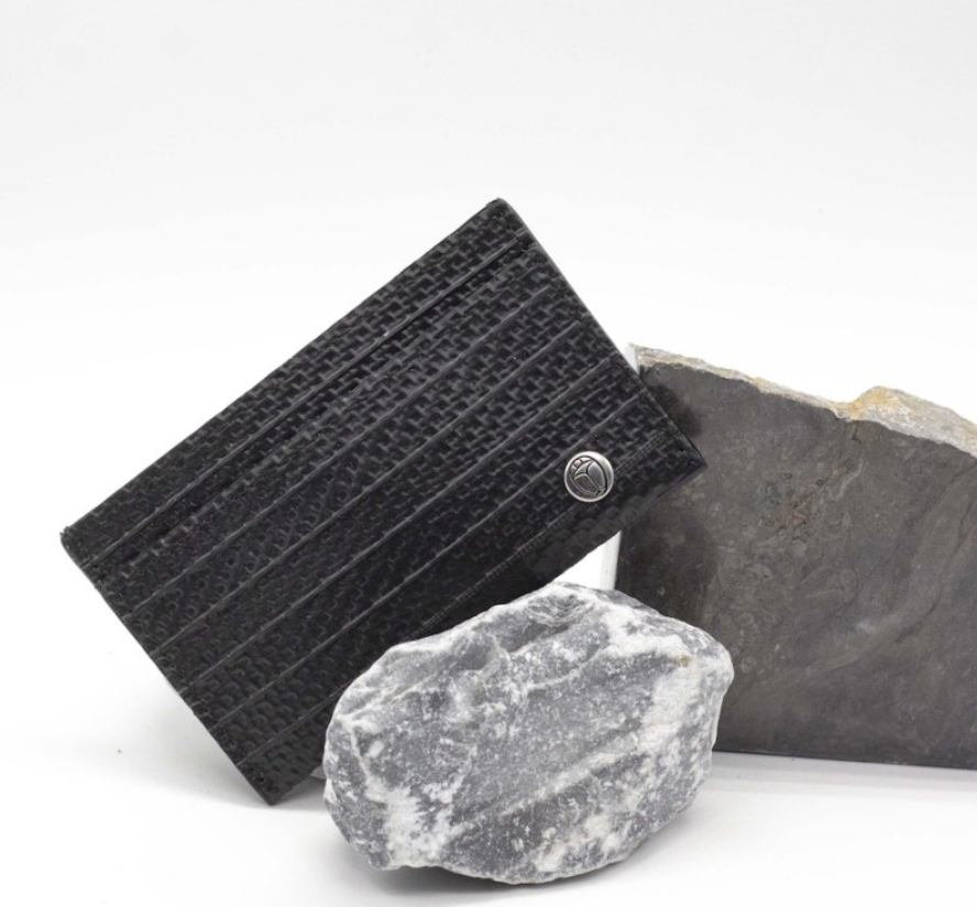 Porte-cartes en lance à incendie, upcyclé en France - plusieurs couleurs - 2