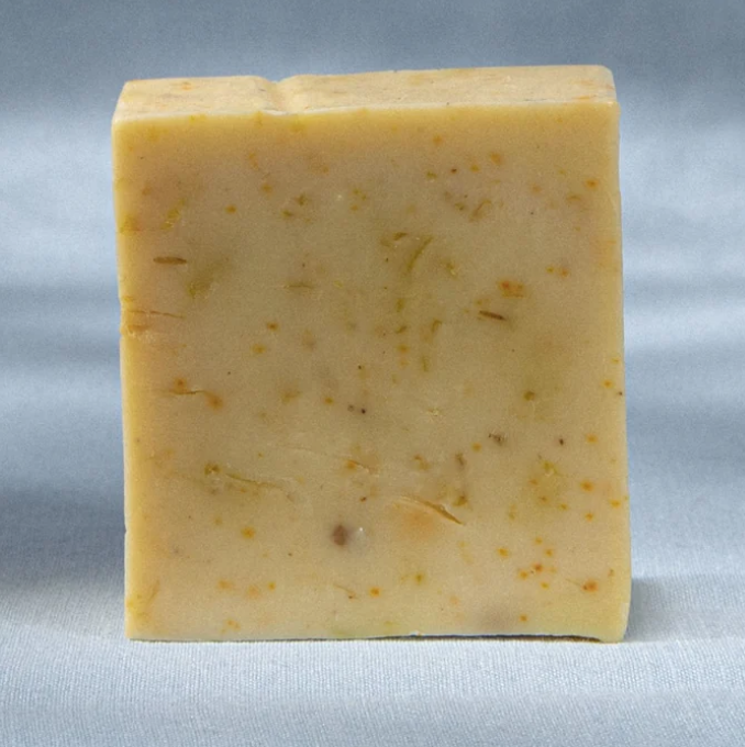 Savon bio (visage et corps) Fleurs de Calendula Apaisantes - 3