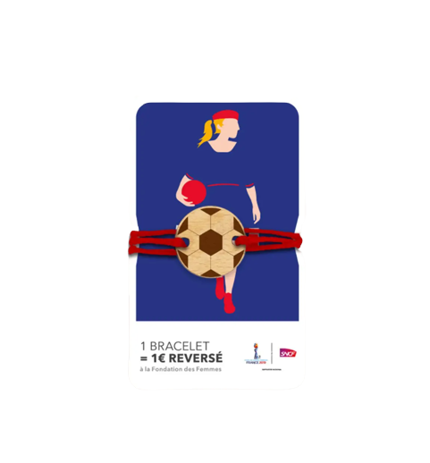 Bracelet et médaillon en bois foot made in France Imagine