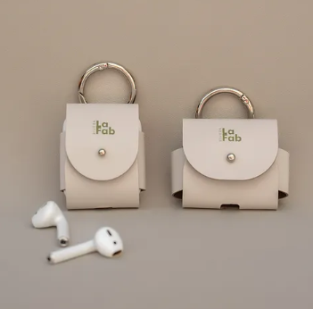 Etui Airpods 1, 2 et pro en cuir recyclé Made in France - 3