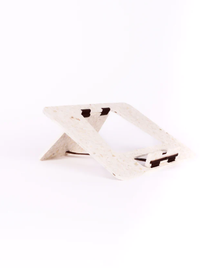 Support d'ordinateur en plastique recyclé Made in France -