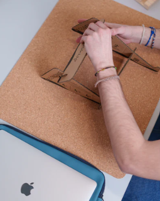 Support d'ordinateur en carton recyclé Made in France - 3