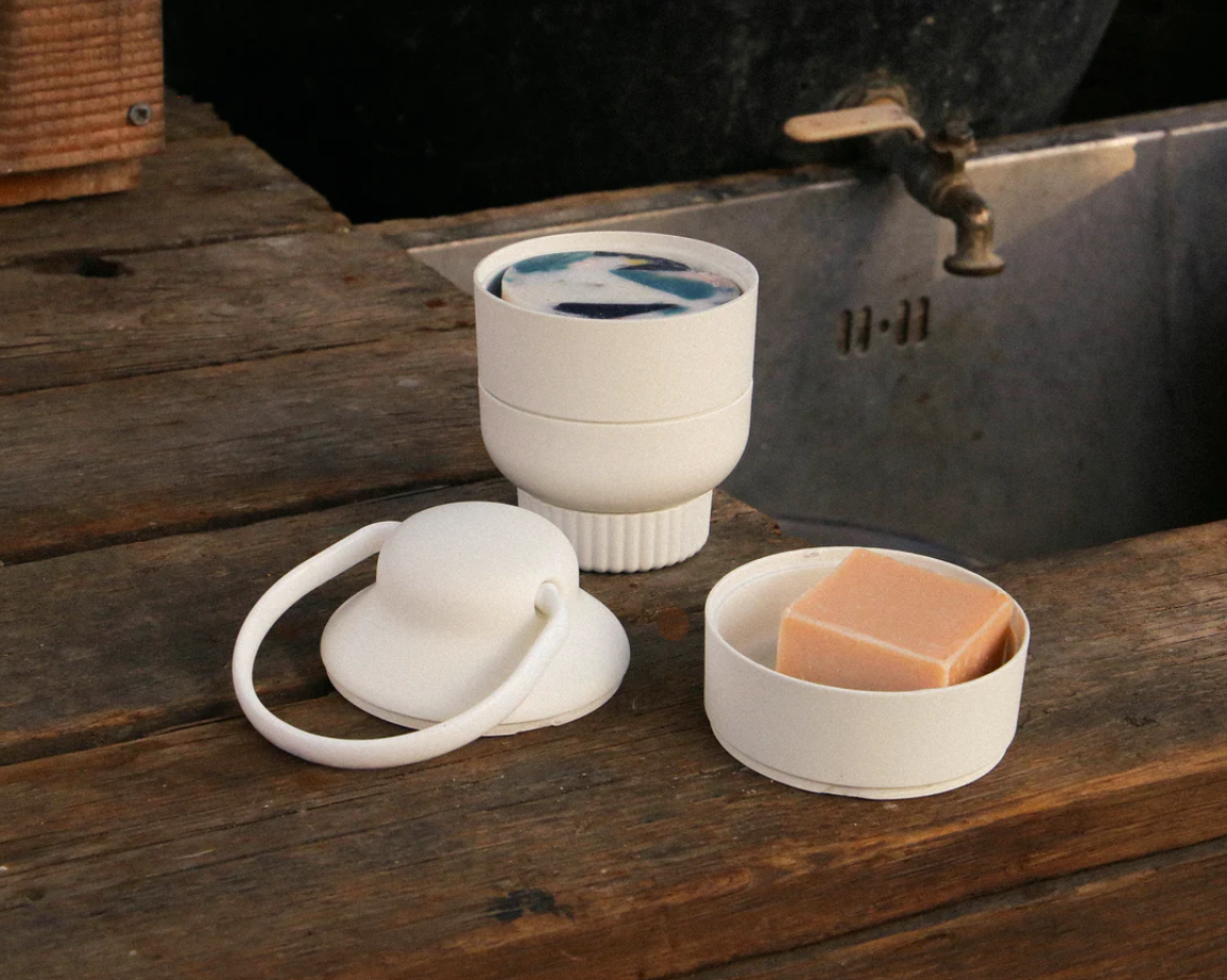 Capsule pour cosmétiques solides en plastique recyclé -