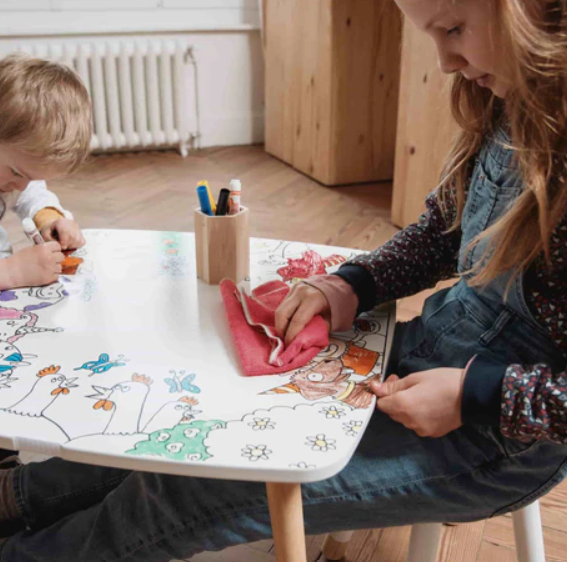 Table d'activité à colorié à l'infini - Coloritable -