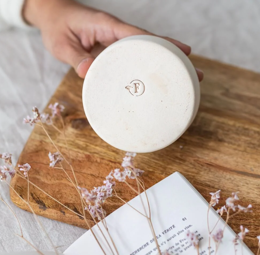 Bougie coulée à  la main à la cire de soja naturelle - 4