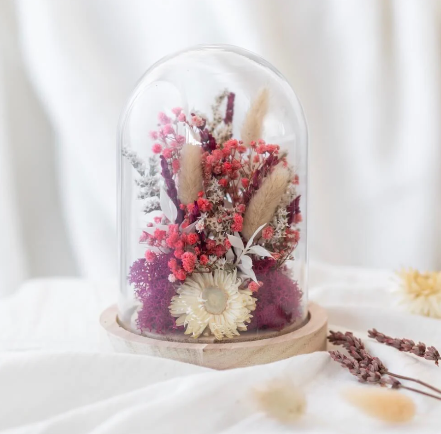 Cloche fleurie fabriquée à la main -