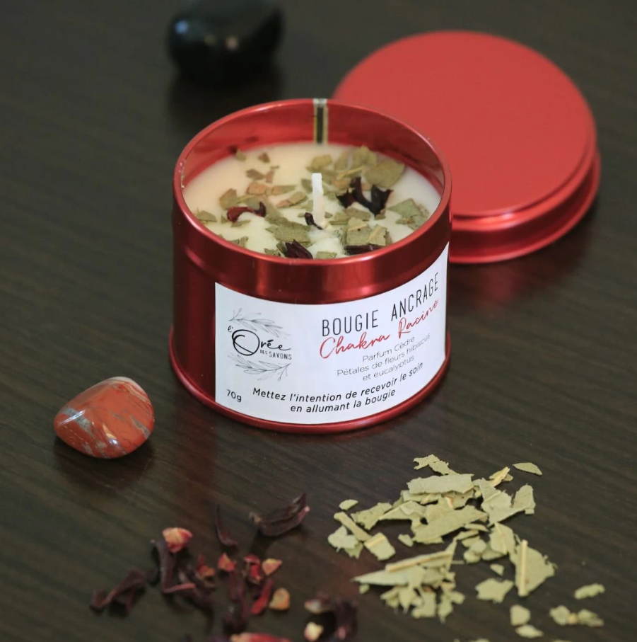 Bougie dans un pot en aluminium artisanale Made in France -