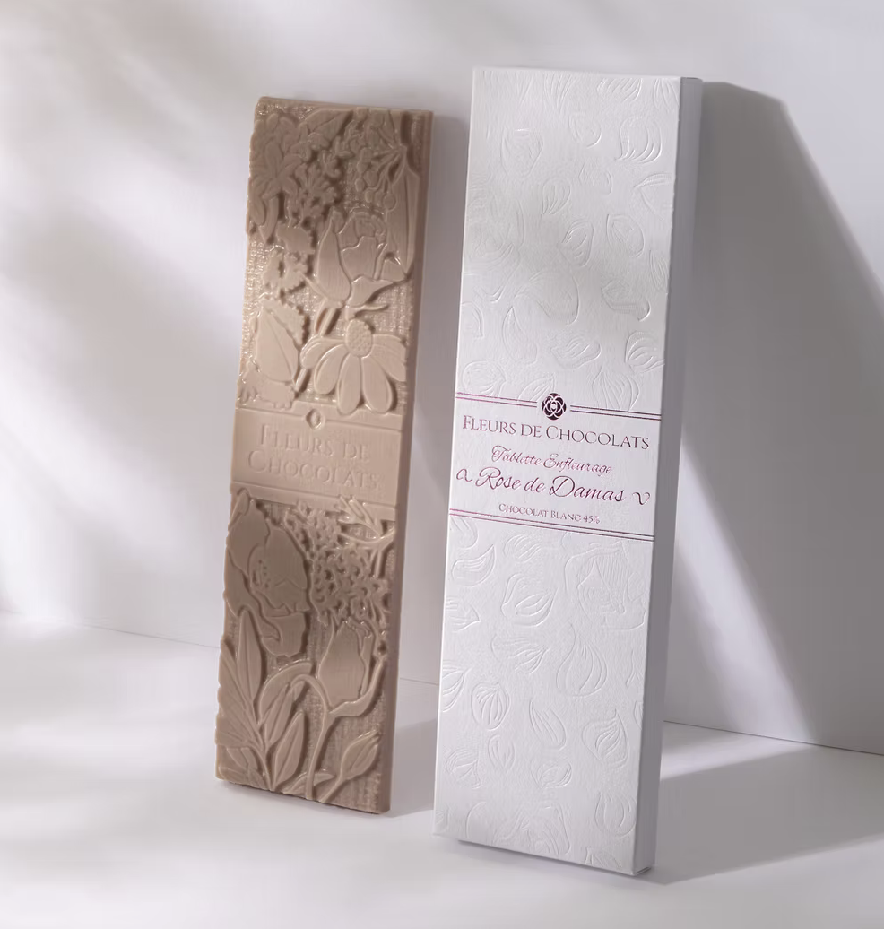 Tablette de chocolat blanc bio à la rose de Damas Made in France - 2