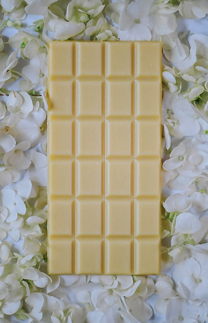 Tablette de chocolat blanc bio au jasmin grandiflorum Made in France -