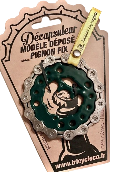 Décapsuleur en pignons fix de vélos upcyclés -