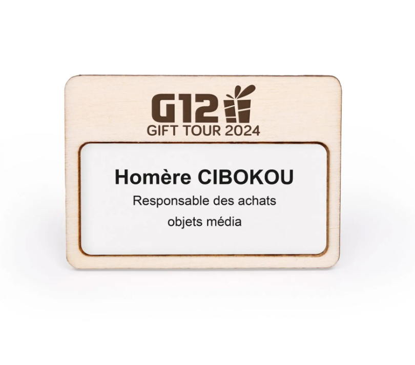 Badge nominatif réutilisable en bois -