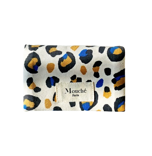 Pochette contenant 2 mouchoirs réutilisables -