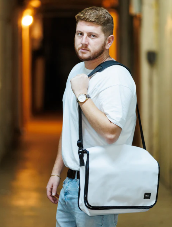 Sac de travail en bâche upcyclée - Rework -