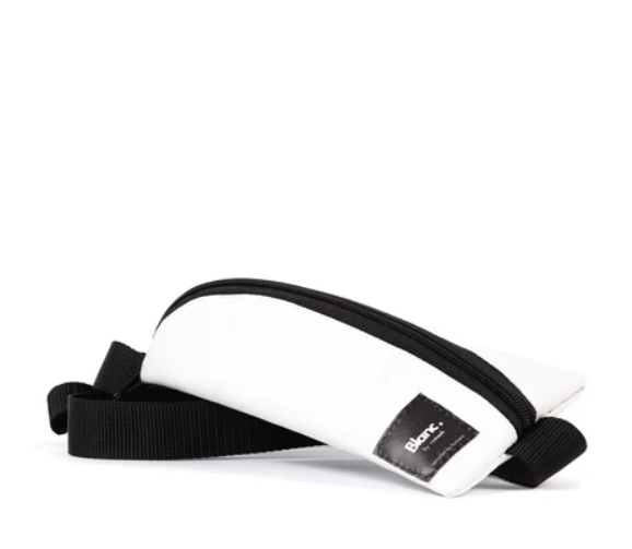 Sac banane en bâche upcyclée - Rebelt -