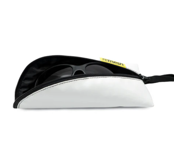 Etui à lunette en bâche upcyclée - Recase -