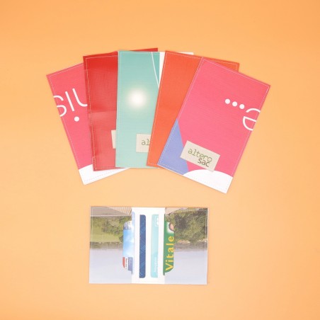 Porte-cartes en bâche upcyclée  -