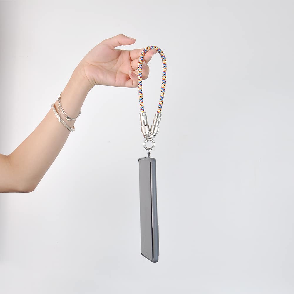 Dragonne de téléphone avec câble USB type C  -