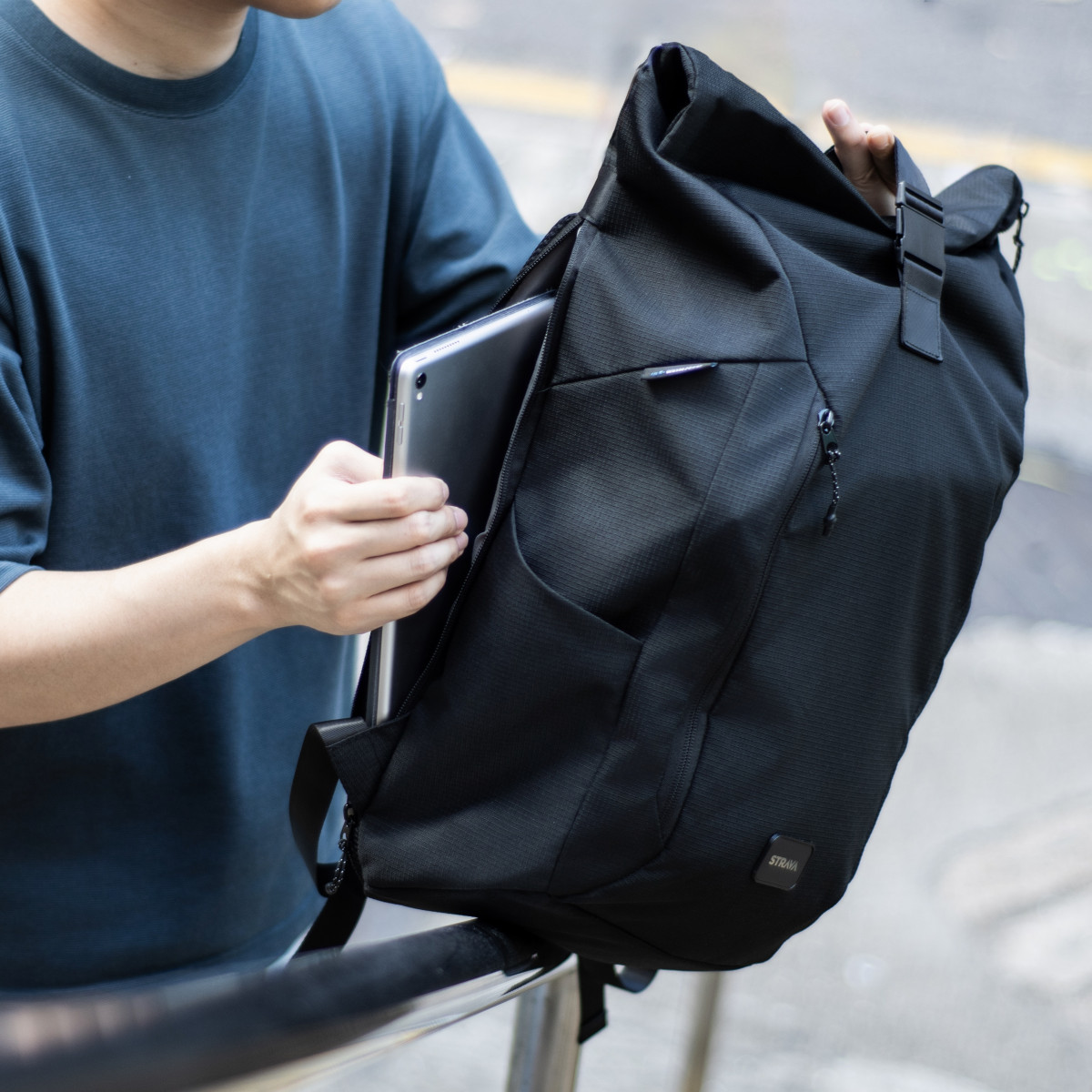 Sac à dos pour ordinateur enroulable  -