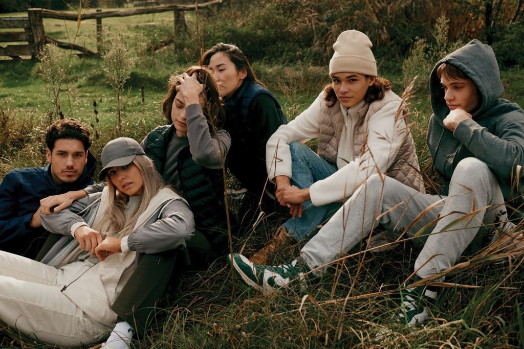 Sweat à capuche avec zip en coton recyclé - 15