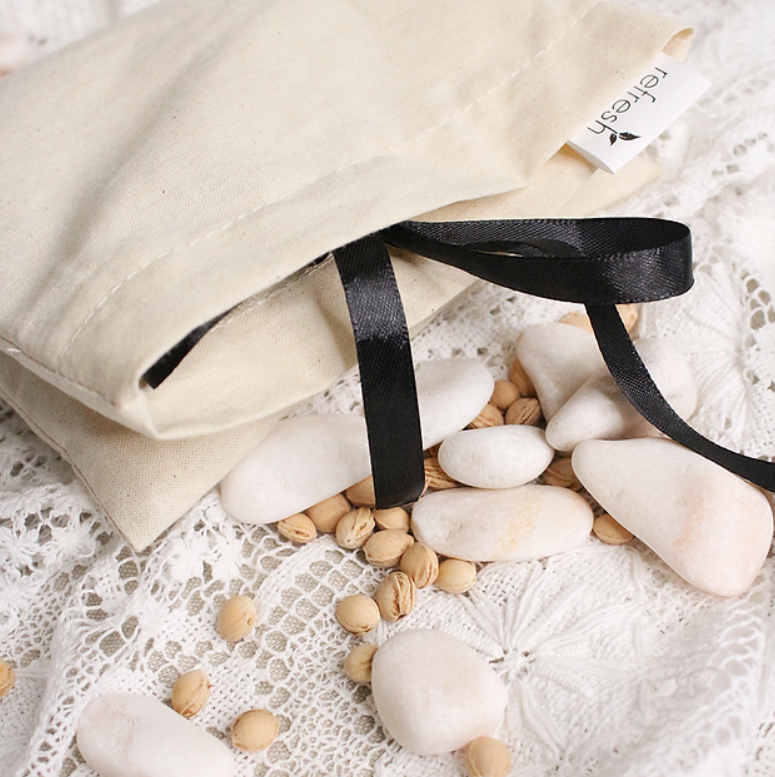 Bouillotte sèche avec noyaux de cerise -