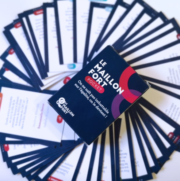Maillon fort : Jeu de cartes sur l'égalité hommes femmes -