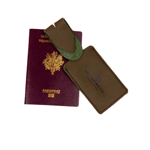 Etiquette à bagages en cuir upcyclé sur mesure