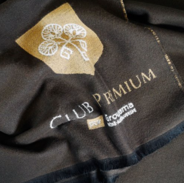 Plaid frangé en tissage jacquard 100% personnalisable - 3