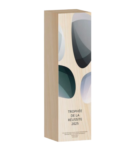 Trophée totem en bois fabriqué en France